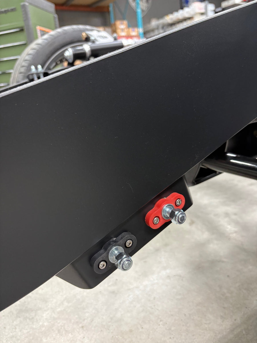 Chassis Mounted Power Bulkhead Kit – Level 7 Motorsports